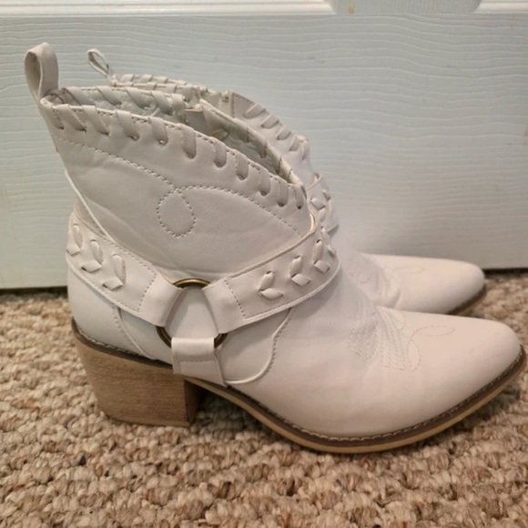 Altar'd State Shoes - Altar'd State Cream Braided Strap Western Ankle Booties